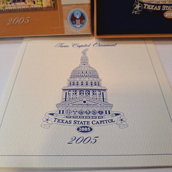 2005 TEXAS CAPITOL ORNAMENT – Texas State Capitol - Box & Pamphlet - Picture 4 of 8